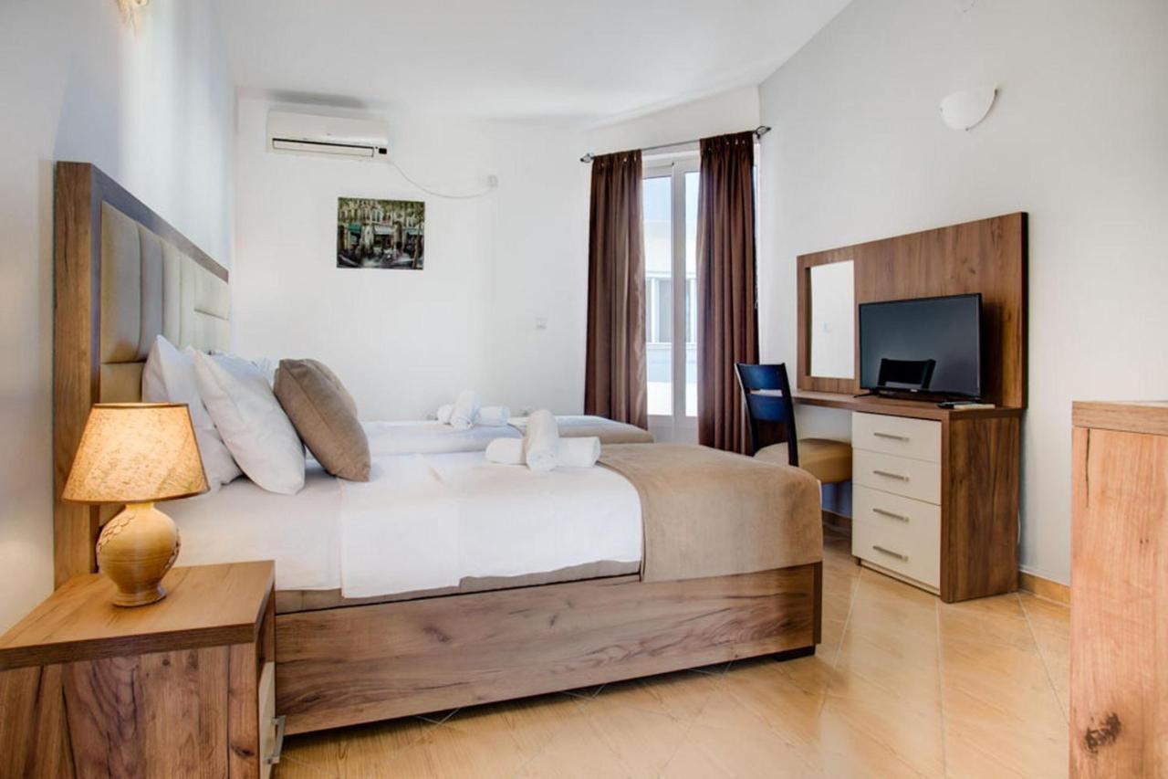 Hotel Zan Ulcinj Exterior photo
