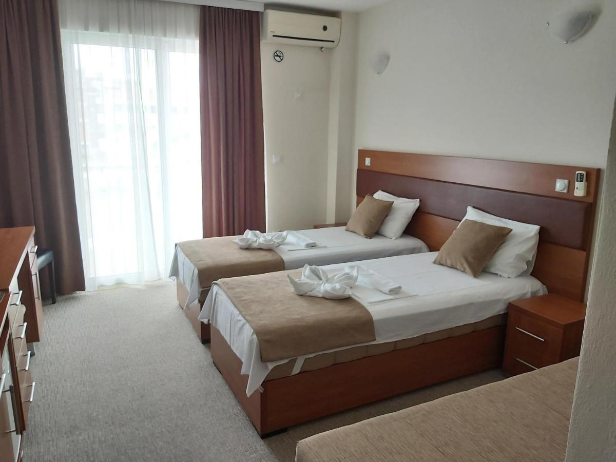 Hotel Zan Ulcinj Exterior photo