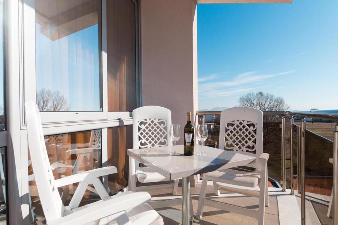 Hotel Zan Ulcinj Exterior photo